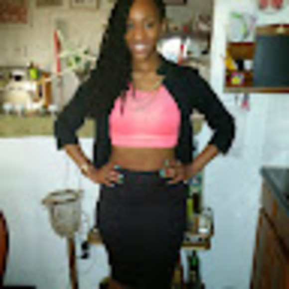 Meet your Posher, P - Picture 1 of 1